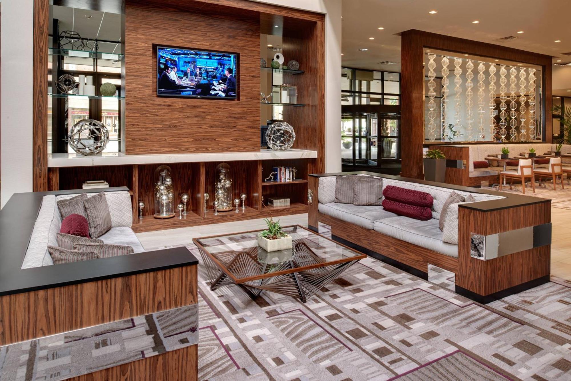 Marriott East Lansing At University Place Exteriör bild
